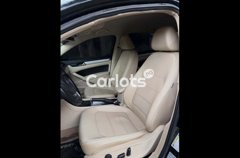2012 Volkswagen Passat SE - 6/7