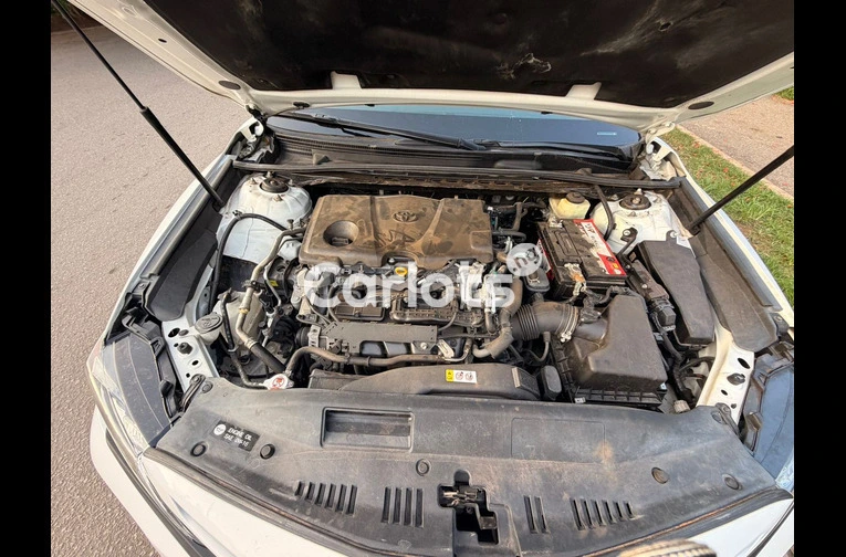 2018 TOYOTA CAMRY SE - 4/7