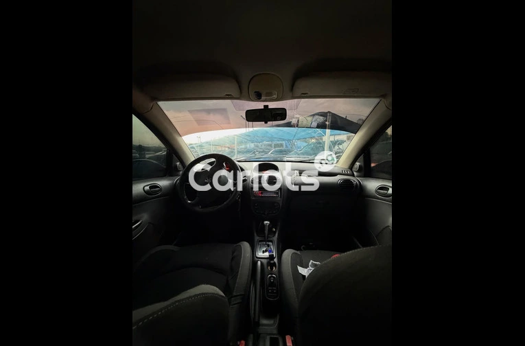 2004 PEUGEOT 206 AUTOMATIC - 3/5