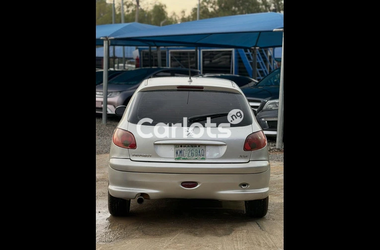 2004 PEUGEOT 206 AUTOMATIC - 4/5