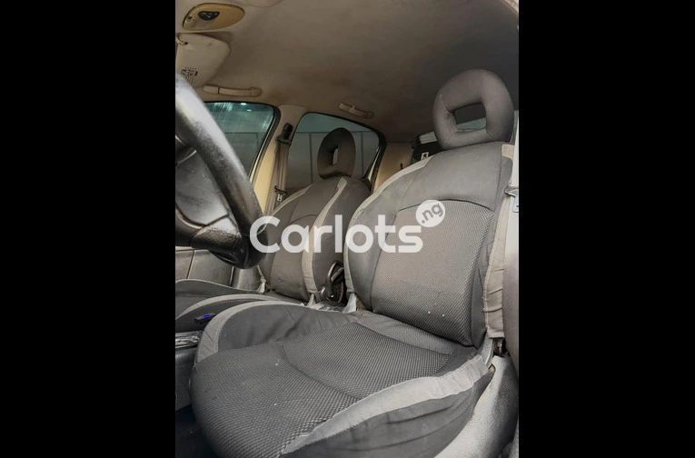 2004 PEUGEOT 206 AUTOMATIC - 5/5