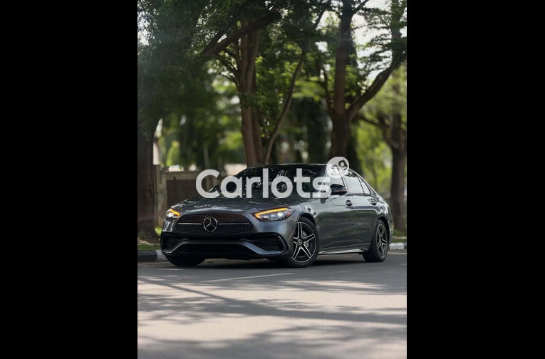 2024 Mercedes-Benz C300