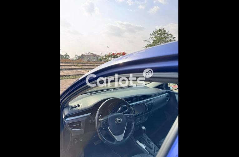 Foreign Used Toyota Corolla Sport 2015 - 3/7