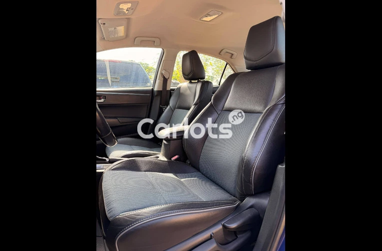 Foreign Used Toyota Corolla Sport 2015 - 7/7