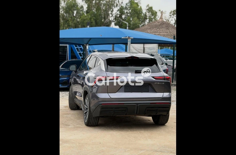 Brand New 2025 JETOUR Dashing - 2/6