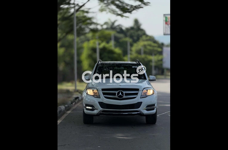 2015 Mercedes-Benz GLK350 - 2/7