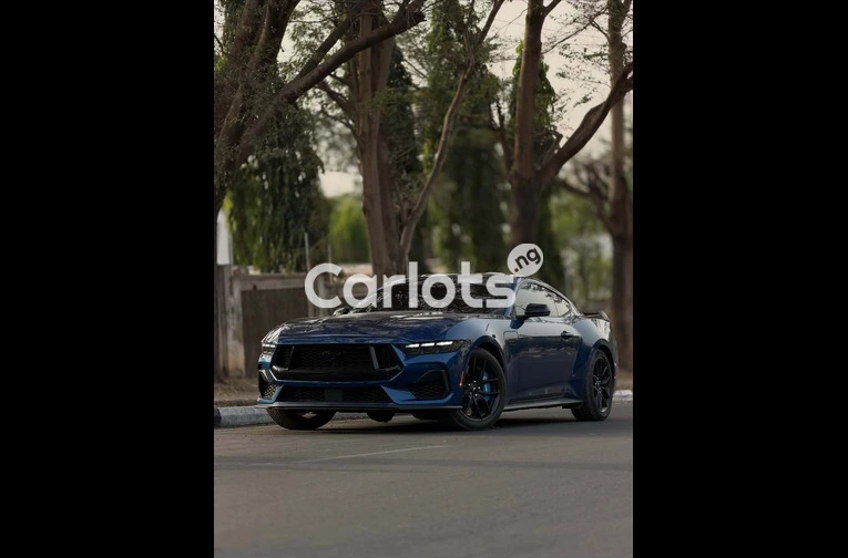 2024 Ford Mustang GT 🇺🇸 5.0L V8 High Performance Coupe - 1/7