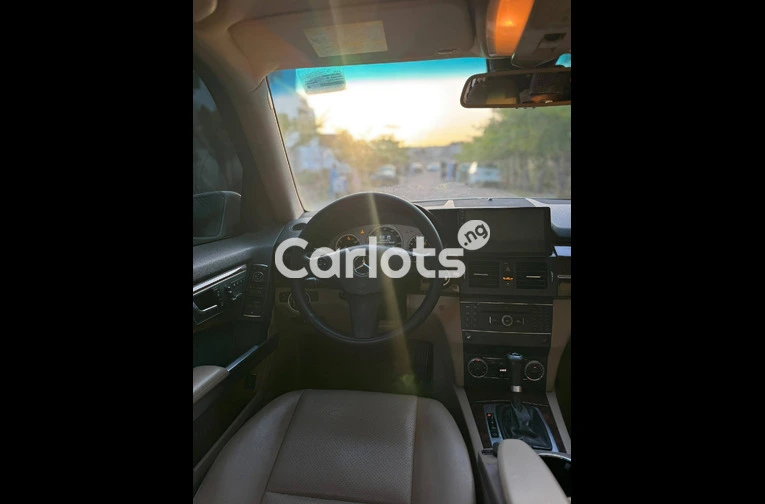 2012 Mercedes Benz GLK350 - 4/7