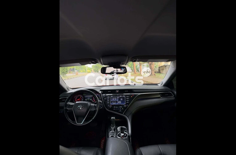 2018 Toyota Camry XSE - 5/7