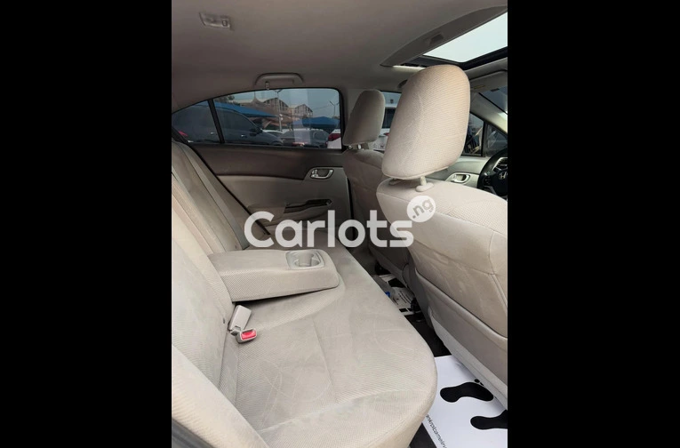 2012 HONDA CIVIC - 4/6