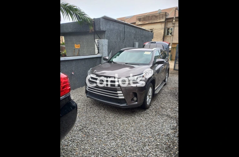 FOREIGN USED 2016 TOYOTA HIGHLANDER AWD V6 - 1/7