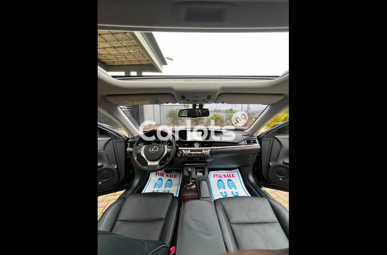 FOREIGN USED 2014 FACE LIFTED TO 2018 LEXUS ES350 - 3/7