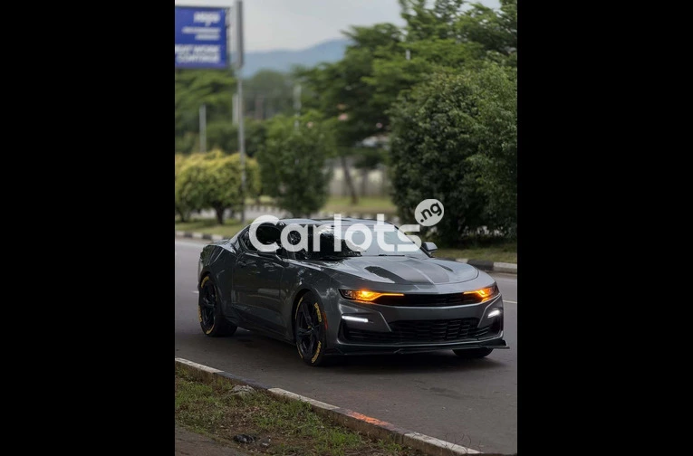 2019 Chevrolet Camaro RS - 3/7