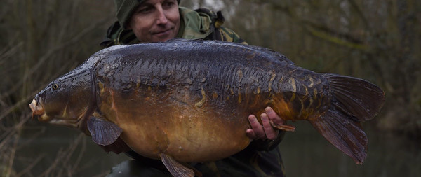 carp fishing near me Yateley Sandhurst lake