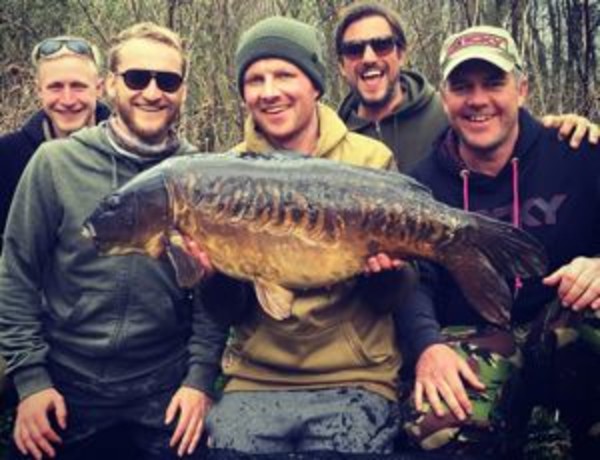 Fishing near me Churchwood Carp Essex