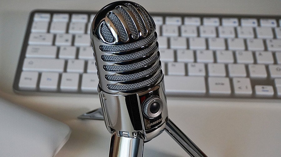 microfono con trepiede youtube