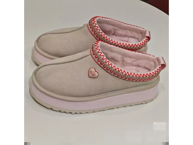 Белый с сердечком