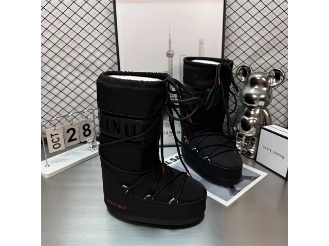 Total Black, высокие