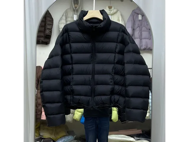 Черный