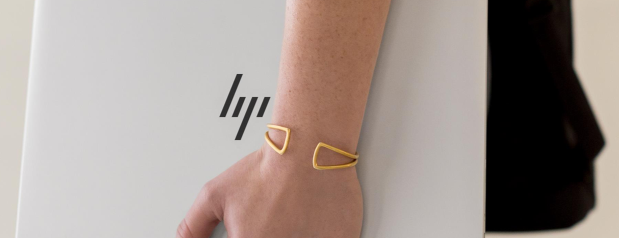 Device banner