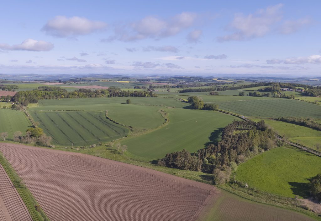 400ac farm for sale 'well suited to arable rotation' Agriland.co.uk
