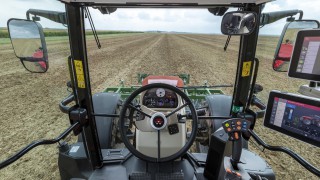 MF to launch ‘new’ 4-cylinder, 135-180hp tractors