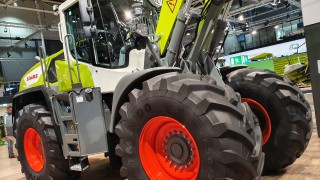 How many new telehandlers and loaders are selling?