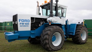 Auction report: ‘Old-school’ muscle pulls big money at ‘on-site’ sale