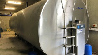 What prices did Northern Irish processors pay for November milk?