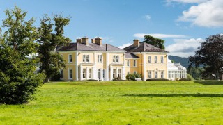 250ac of farmland, woodland, outbuildings and more… Rocketts Castle Estate has it all