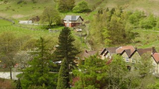 Peak District farmer assaulted by walker