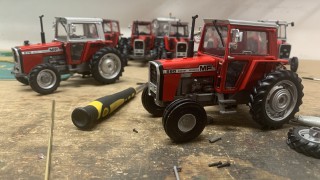 Farm model mania the ‘perfect’ distraction in troubled times