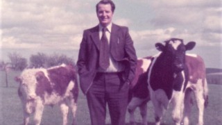 Tributes paid to long-standing NI politican and farmer Charlie Poots
