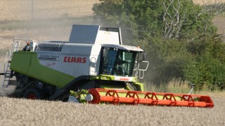 Scots farmers urged to apply for wide vehicle dispensation now