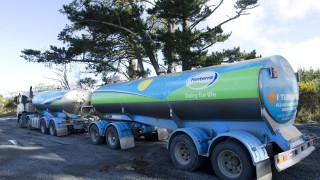 Fonterra sells its dairy farms in China in $555 million deal