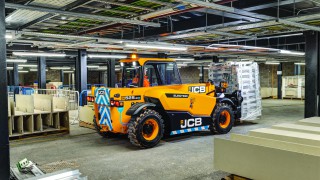 Pics: JCB unveils first ever ‘zero-emission’ electric Loadall