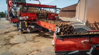 Dewulf adds new options to its MH 24x series of receiving hoppers