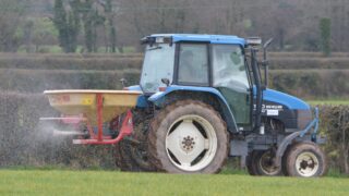 UK launches new clean air strategy – with clamp-down on ammonia emissions