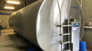 What prices did Northern Irish processors pay for November milk?