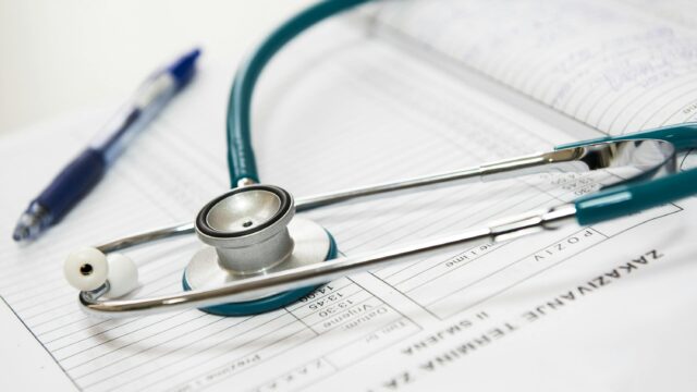 Farmers going to vets for personal health issues - study