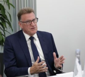 Red Tractor CEO announces retirement