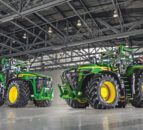 John Deere expands 8R tractor series with models for large-scale farming