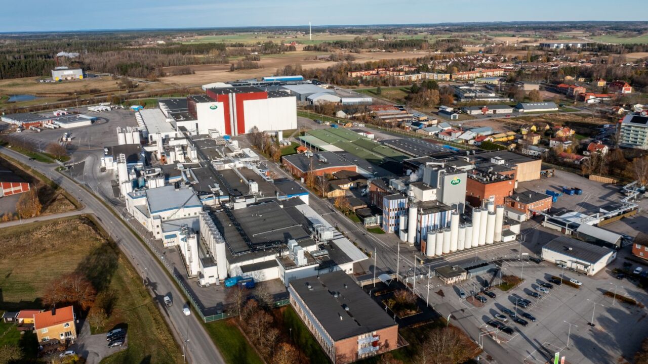 Arla to invest €300m in new Swedish cheese dairy