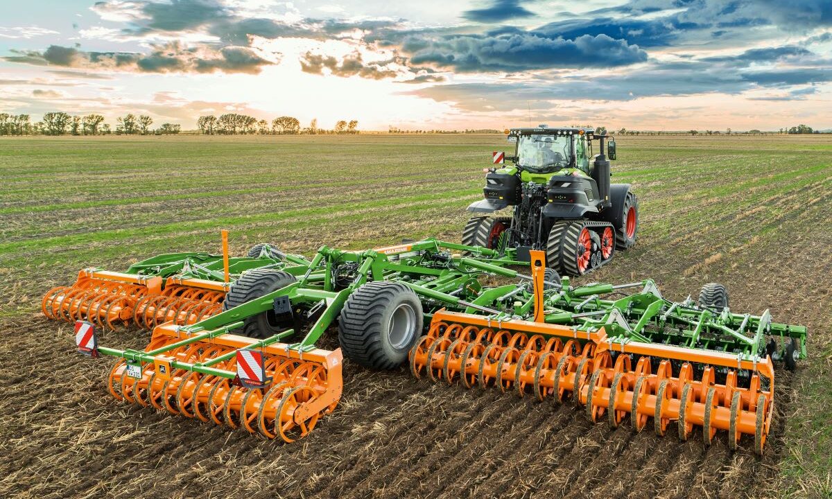 Amazone celebrates 25 years of Catros compact disc harrow 