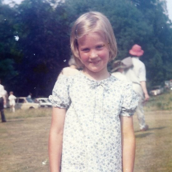 Rebecca Allen - Photo 