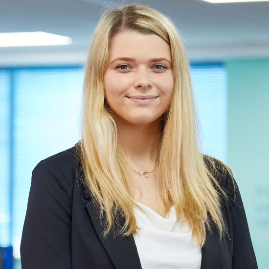 Rhiannon  Burkinshaw - Photo