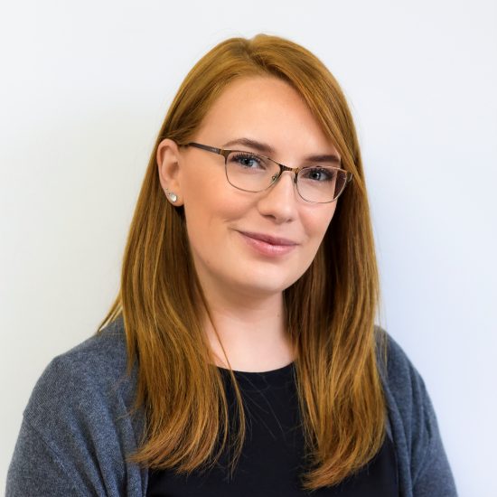 Stacey Smith - Photo