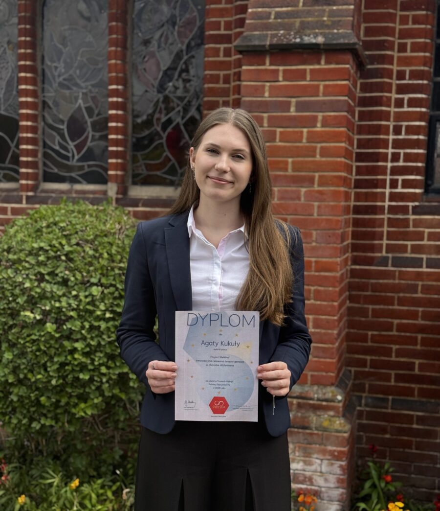 Chigwell School boarder recognised among top 20 young scientific researchers in Poland