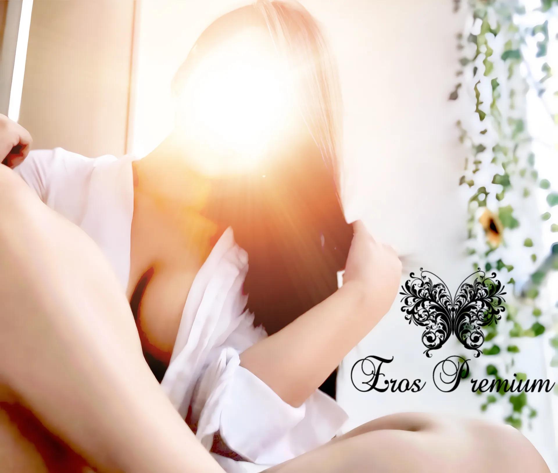 Monica, escort in Bogota from Eros Premium.