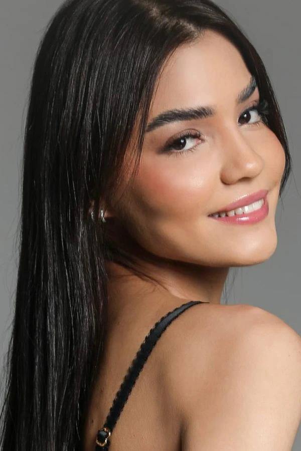 Laverca, escort in London from Admiral Escorts.